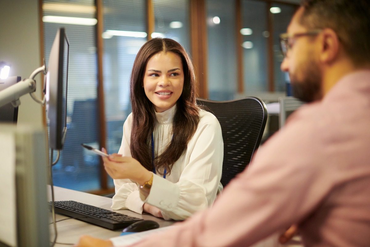 Apprenticeship Assessment Discussion in a Professional Workplace Setting
